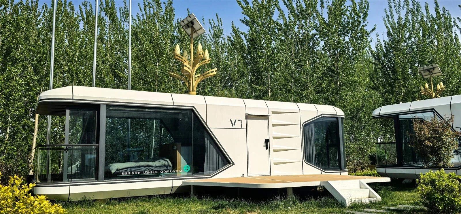 Rumkapselhusets ydre design og indvendige struktur.